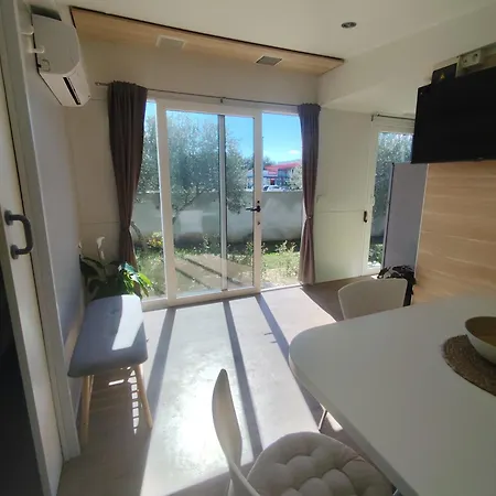 Mobile House Alba Appartamento Bibinje