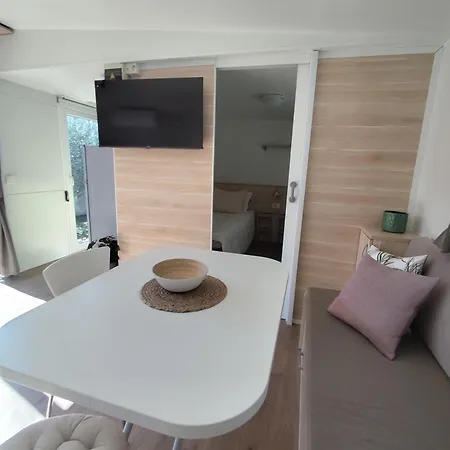 Apartment Mobile House Alba *